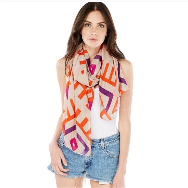 Modern Scarf